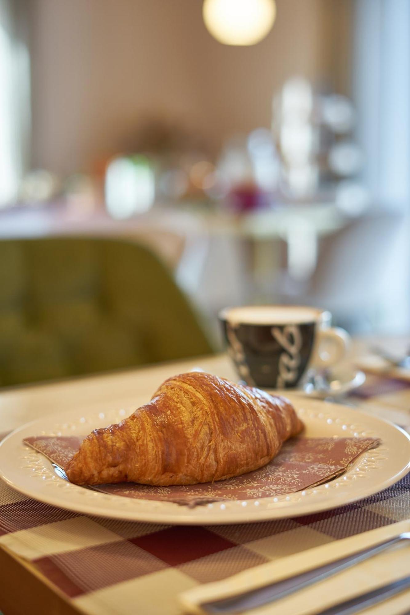 Dolcemente Garni Hotel Superior 이졸라 외부 사진